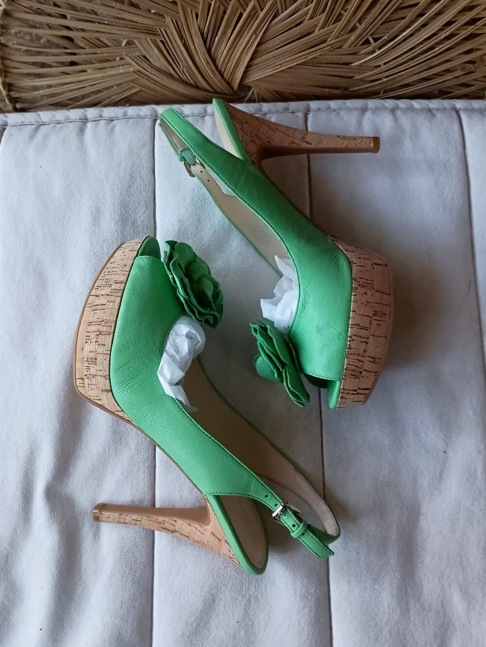 Nine West Bright Green Floral Slingback Heel Sandals_8 - Picture 8 of 8